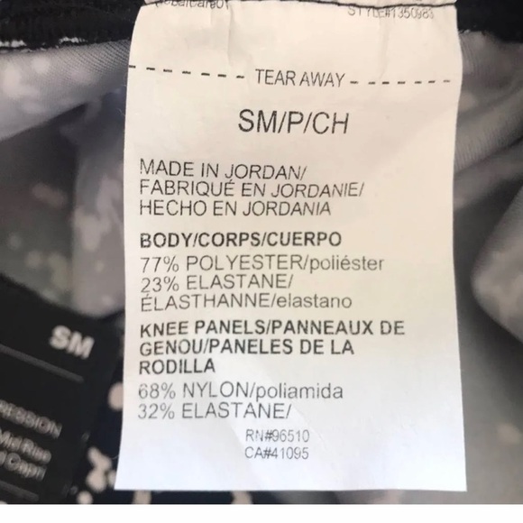 Under Armour Compression
Mid Rise Speed Capri nwt - Picture 5 of 9